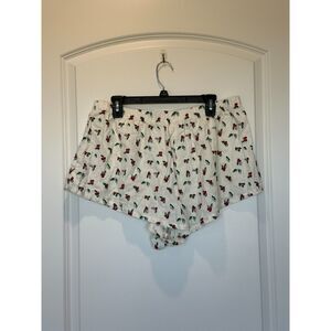 NWT Colsie White Mistletoe Print Pajama Shorts Size Medium